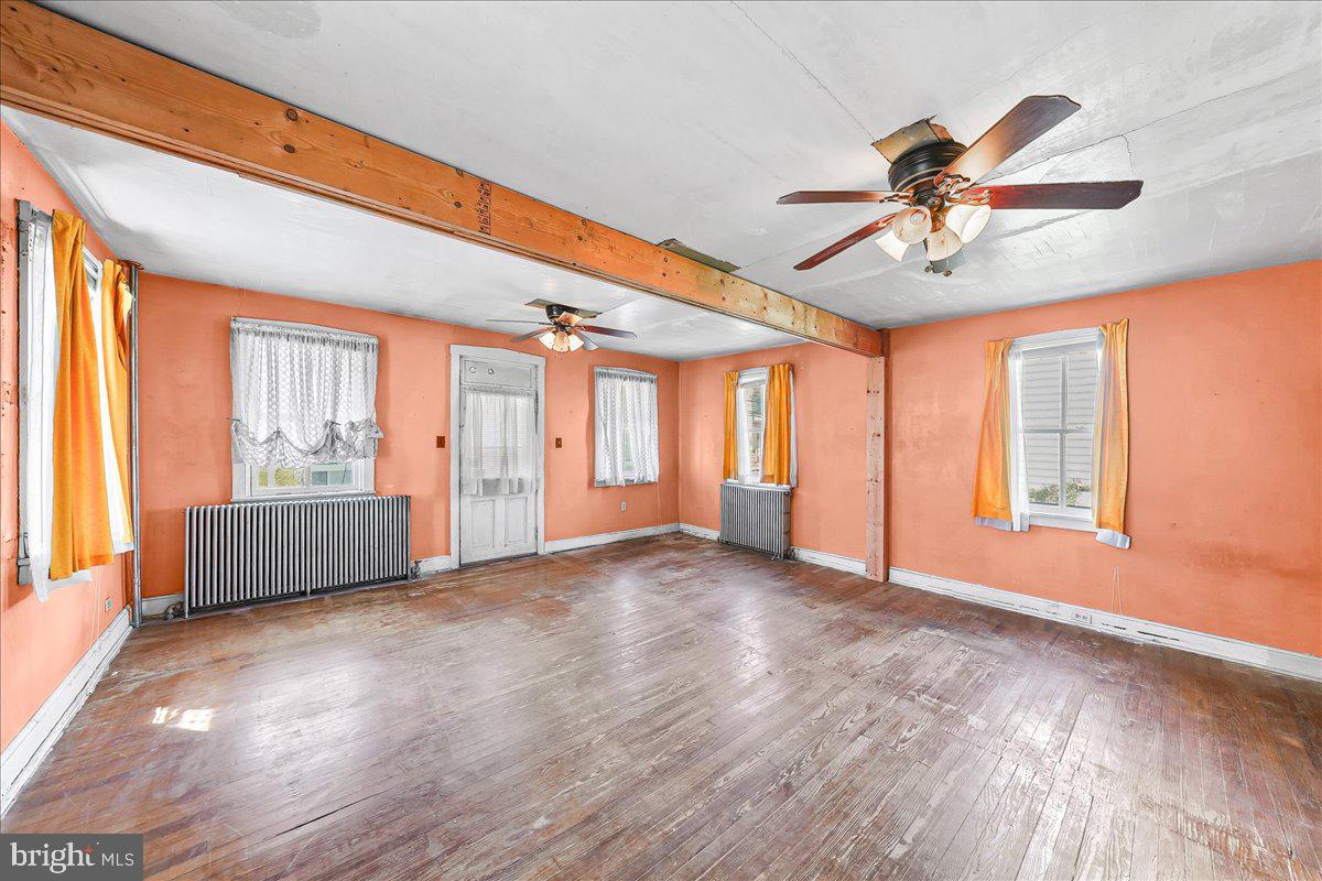 2831 WILLOW STREET PIKE