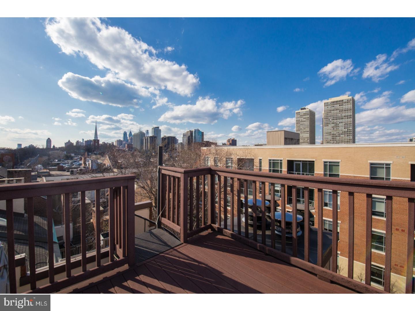 SOCIETY HILL - Residential