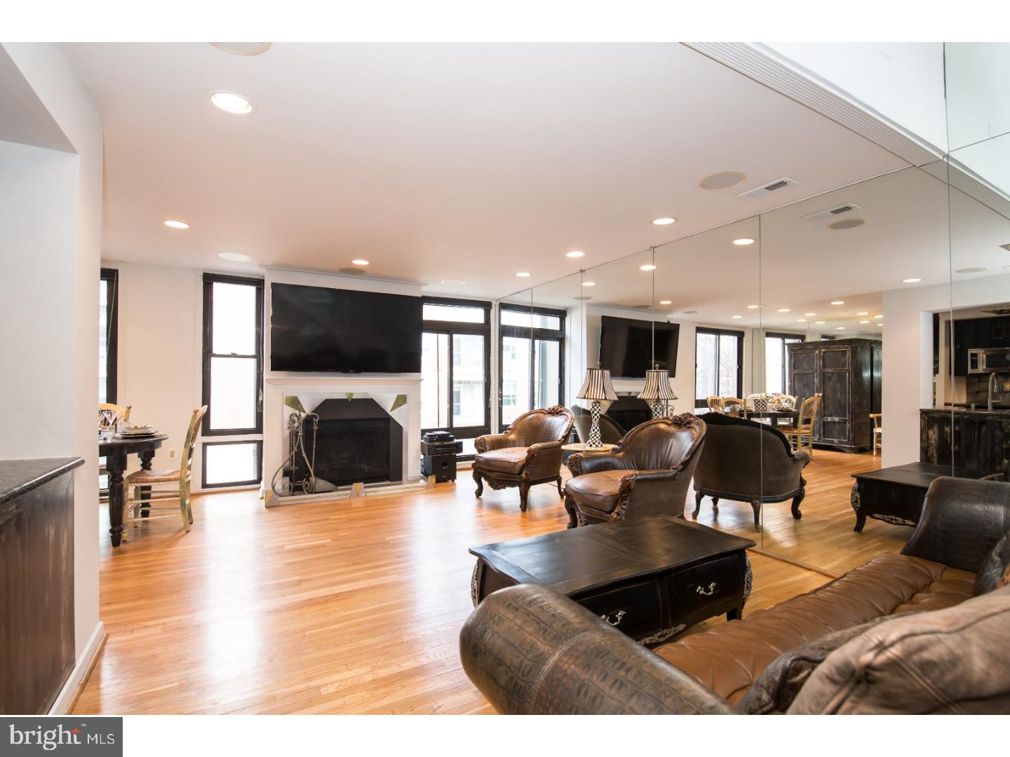 SOCIETY HILL - Residential