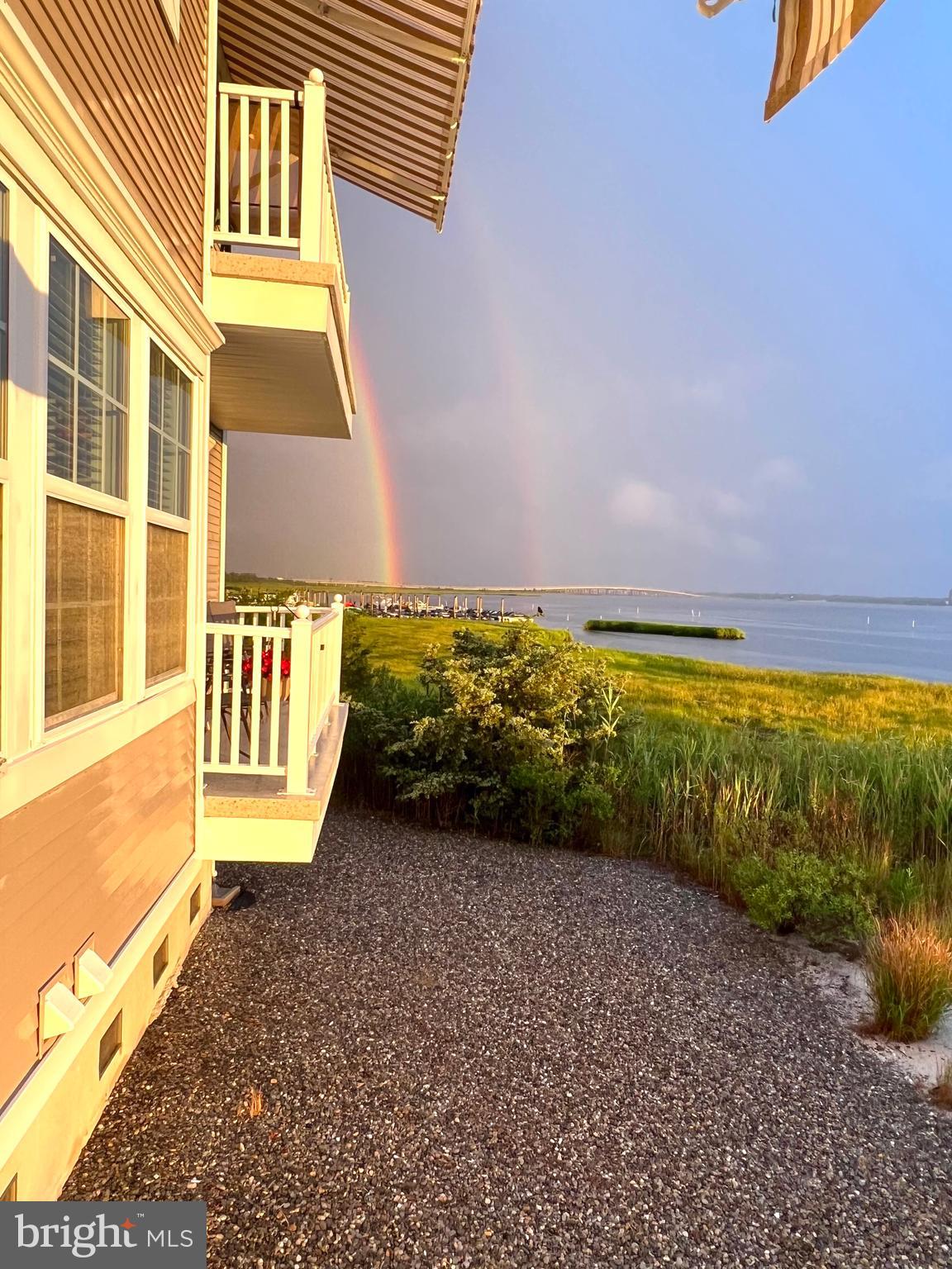 33 BAYSIDE DRIVE