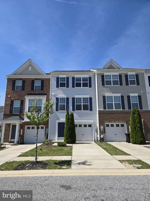 Townhouse For Rent - 7720 Village Park Drive<br/> DUNDALK, MD 21222