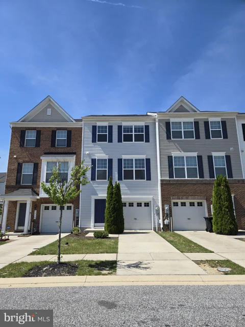 MLS: MDBC2162944