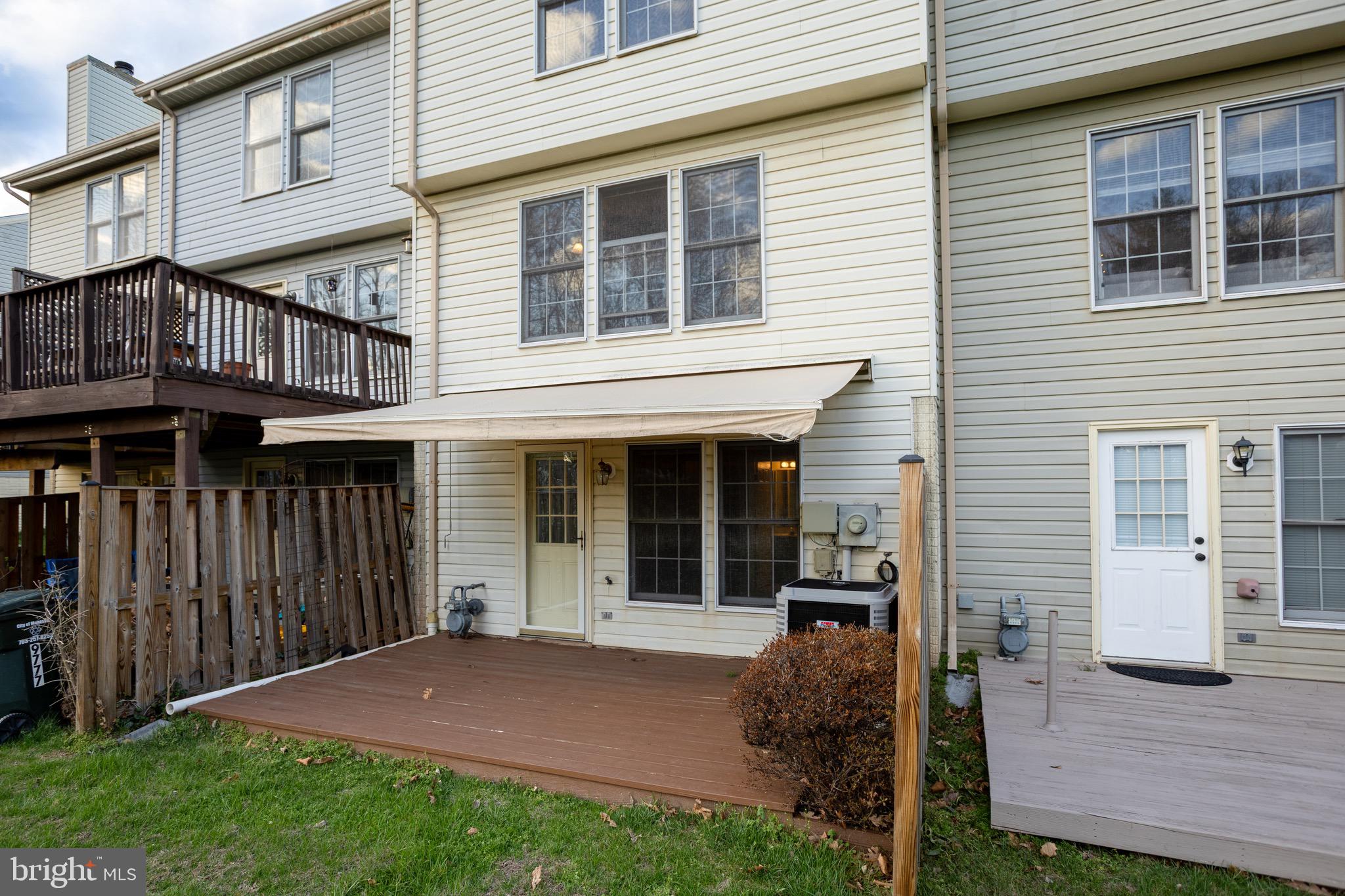 9775 MOCK ORANGE COURT