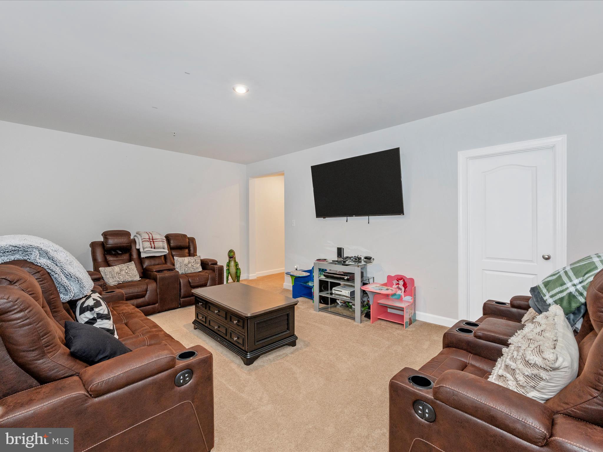 TALLYN RIDGE - Residential