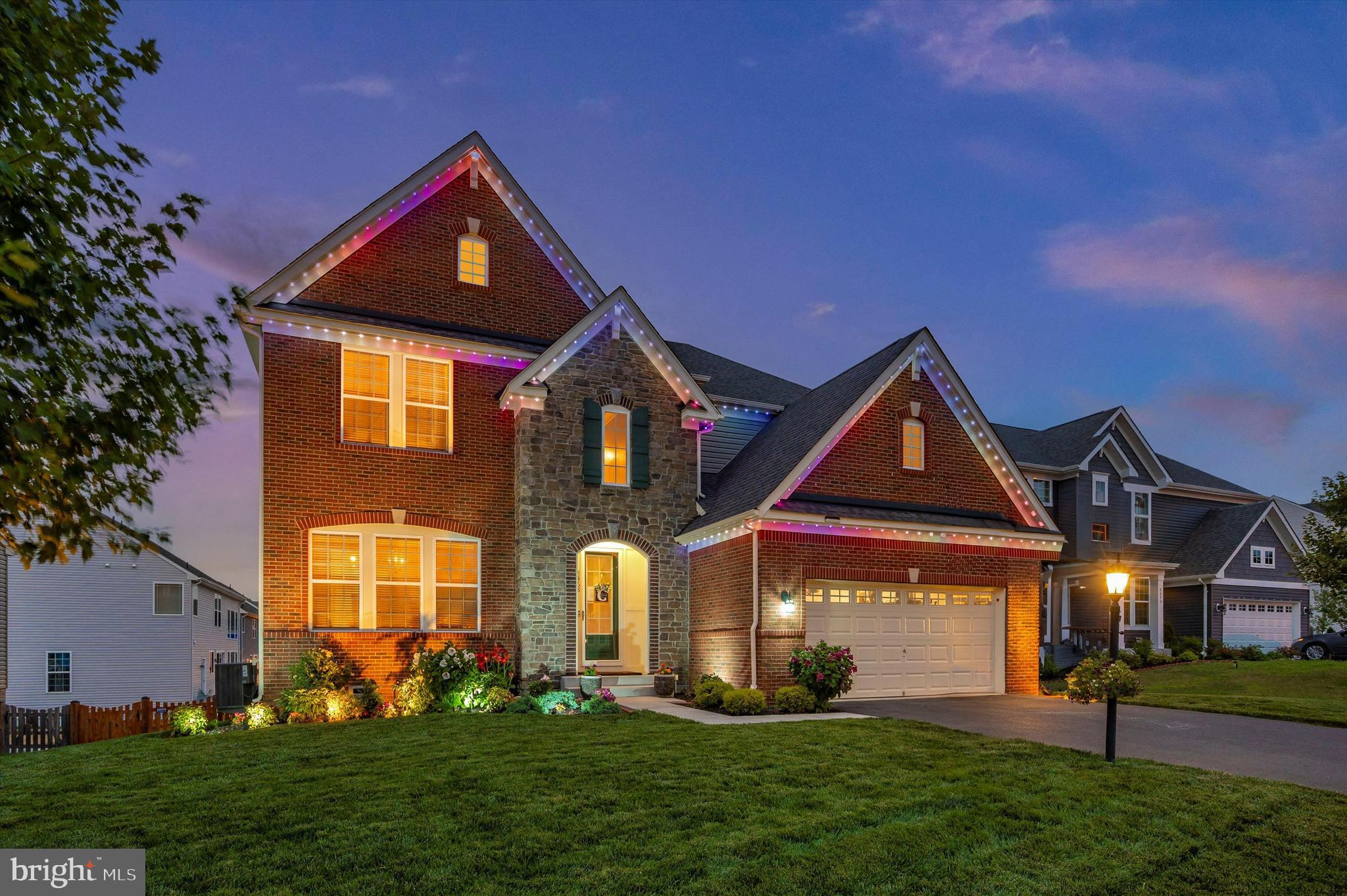 TALLYN RIDGE - Residential