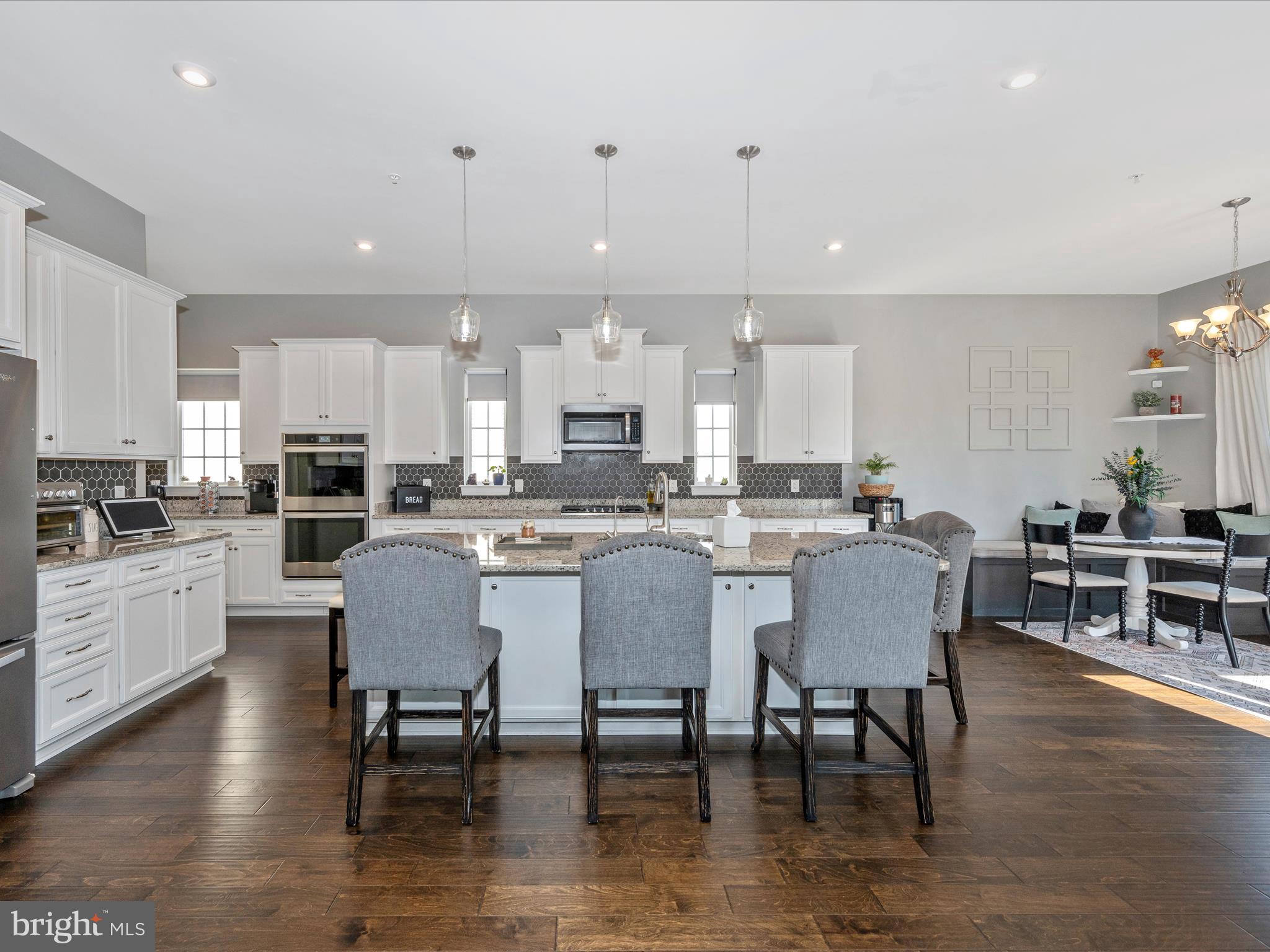 TALLYN RIDGE - Residential