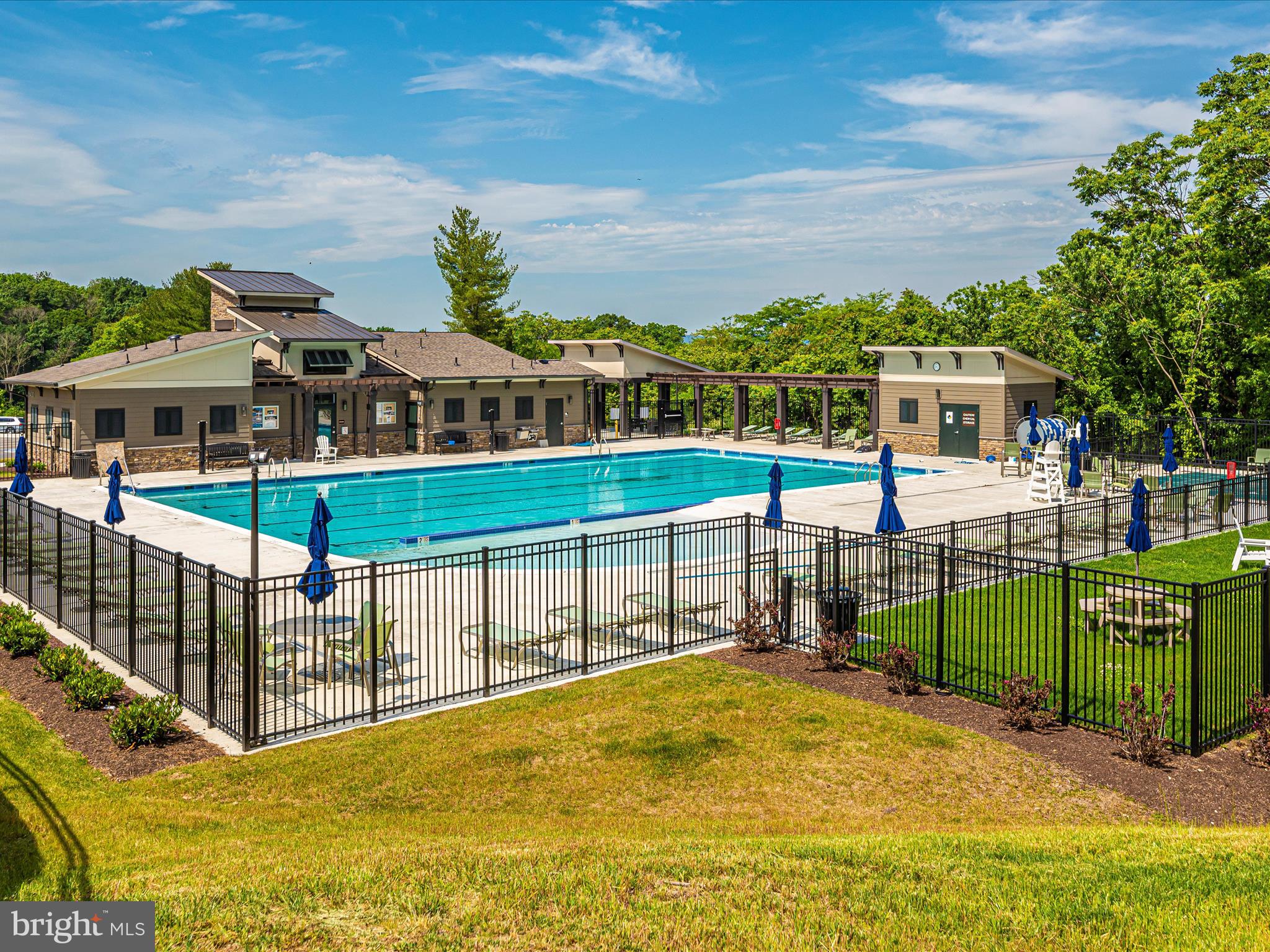 TALLYN RIDGE - Residential