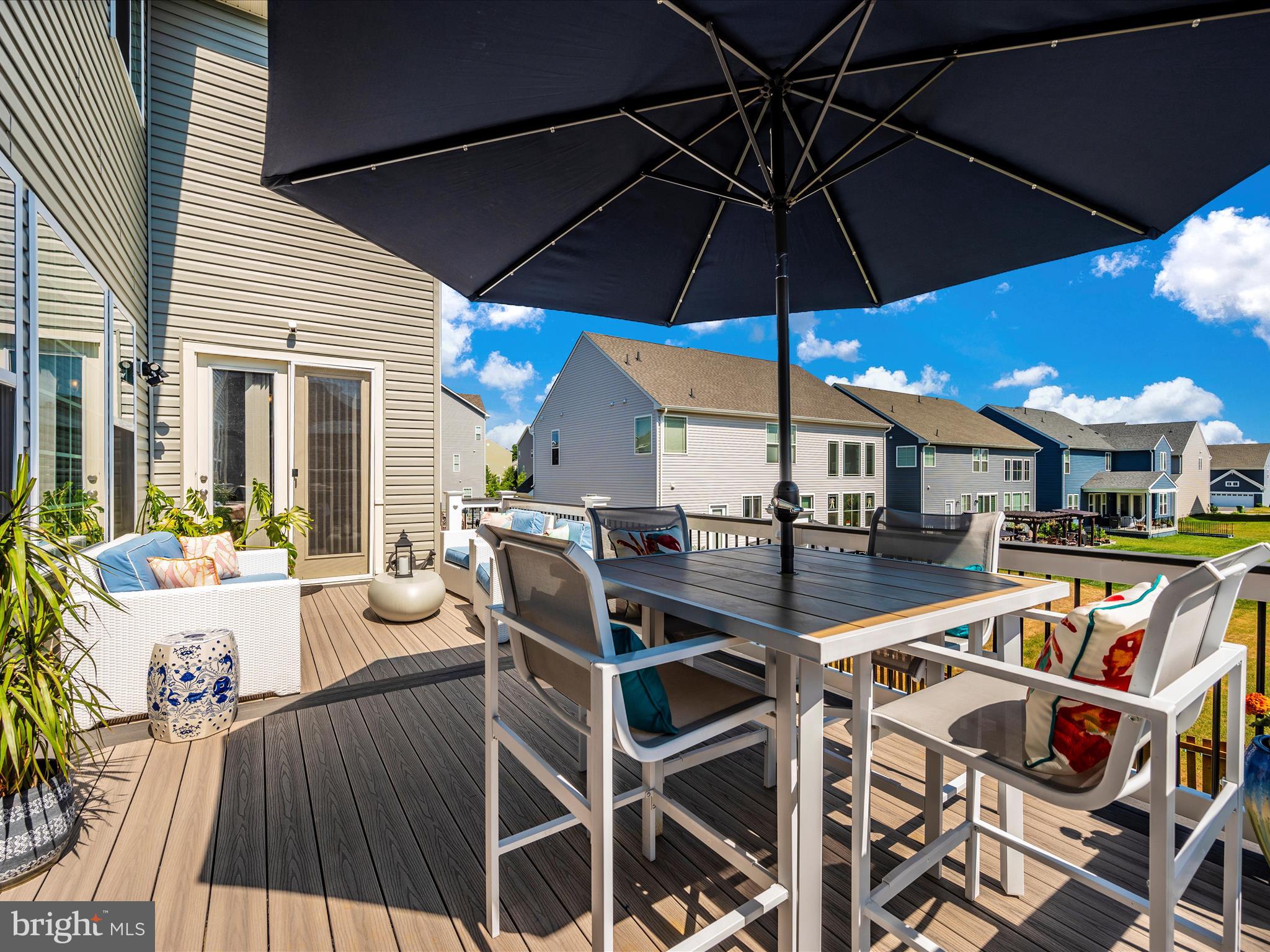 TALLYN RIDGE - Residential