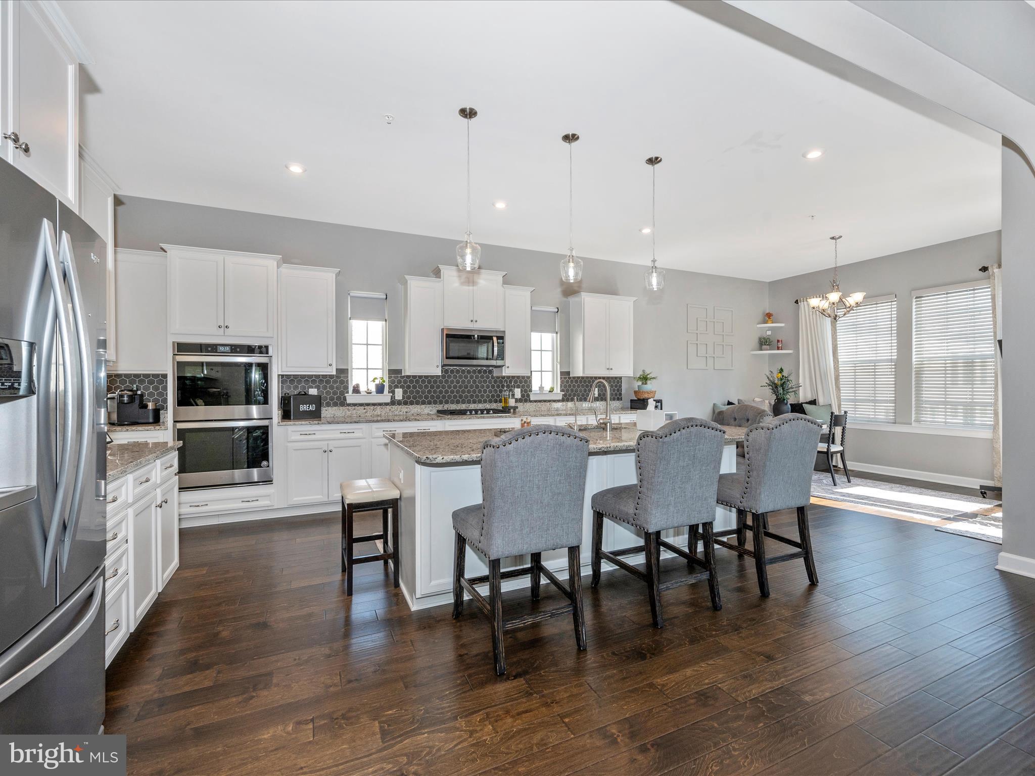 TALLYN RIDGE - Residential