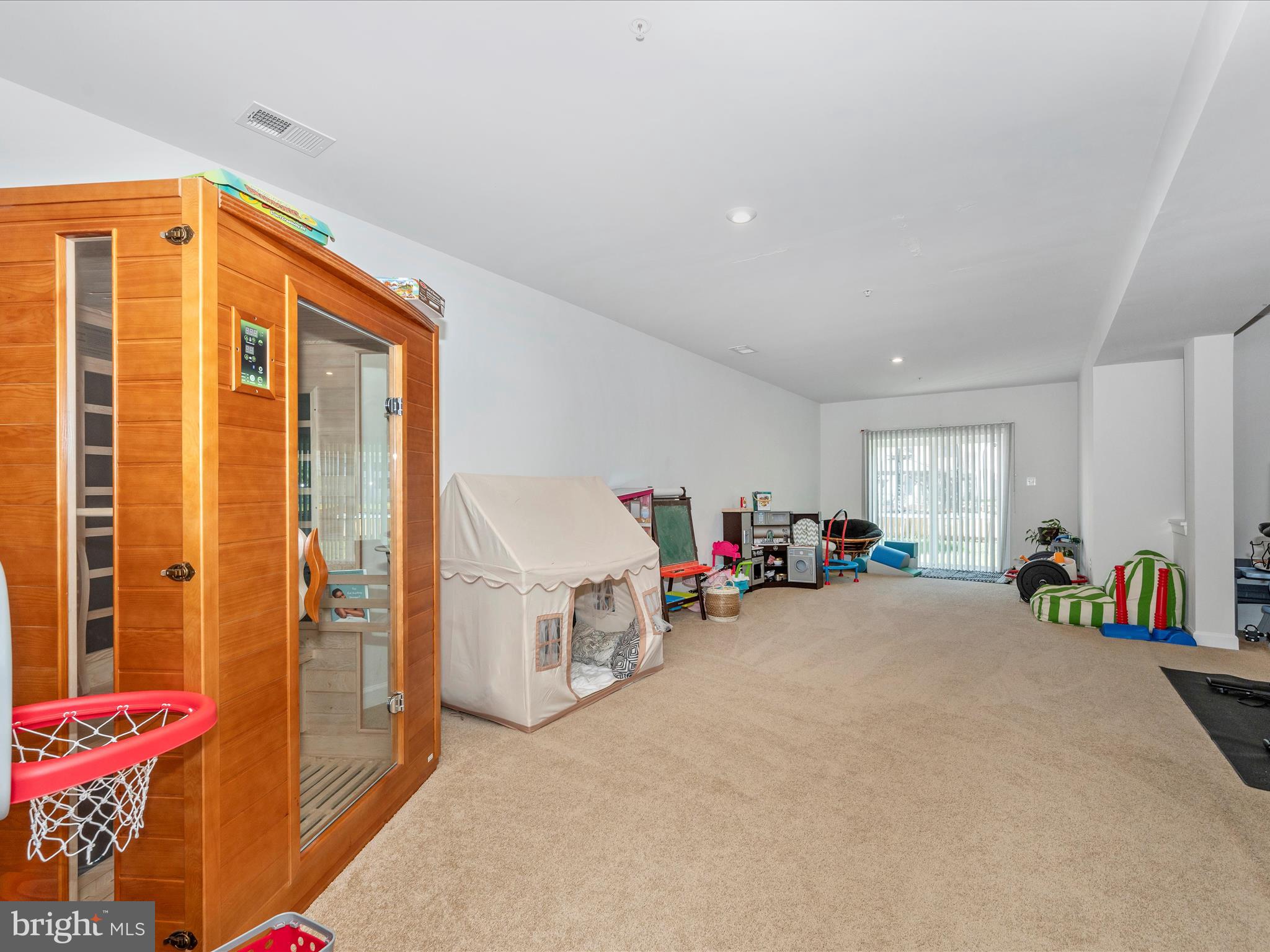 TALLYN RIDGE - Residential