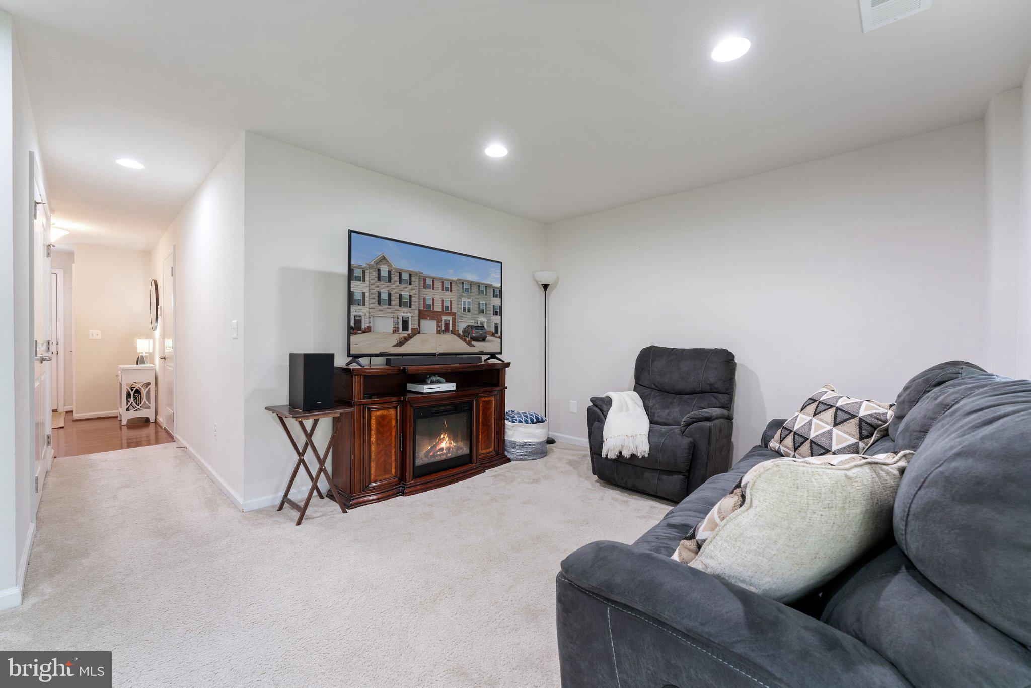 WAVERLY STATION - Residential