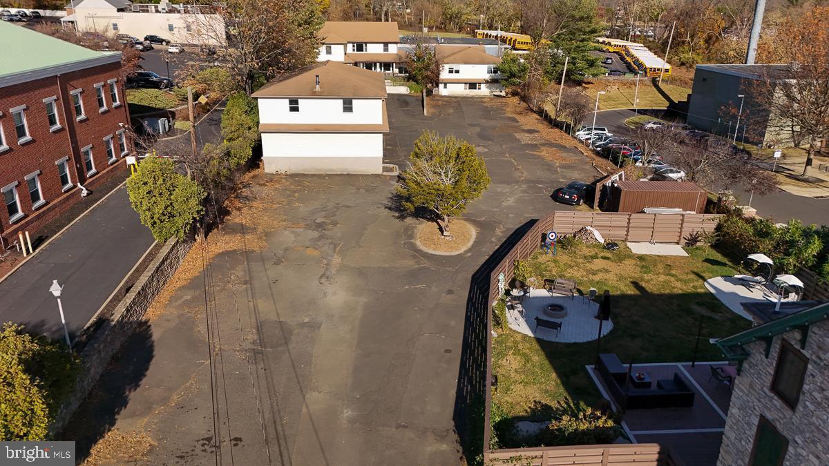 657 RED LION ROAD