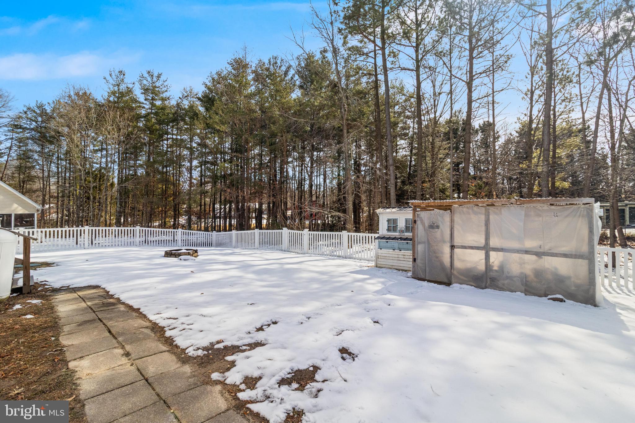 PUEBLO ESTATES - Residential