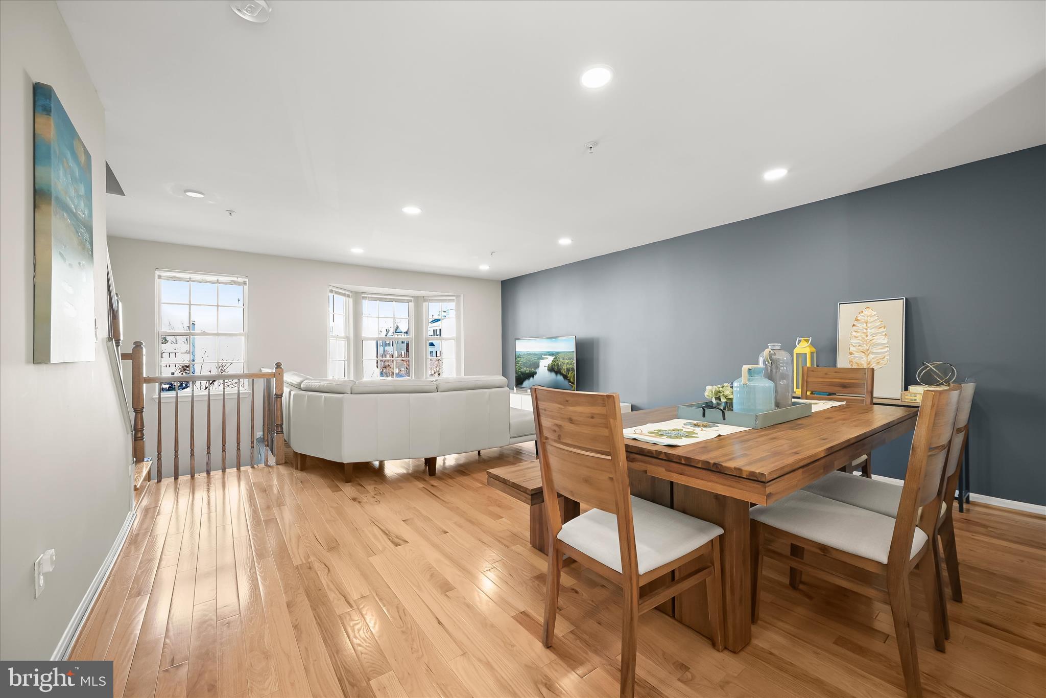 8811 GOOSE LANDING CIRCLE