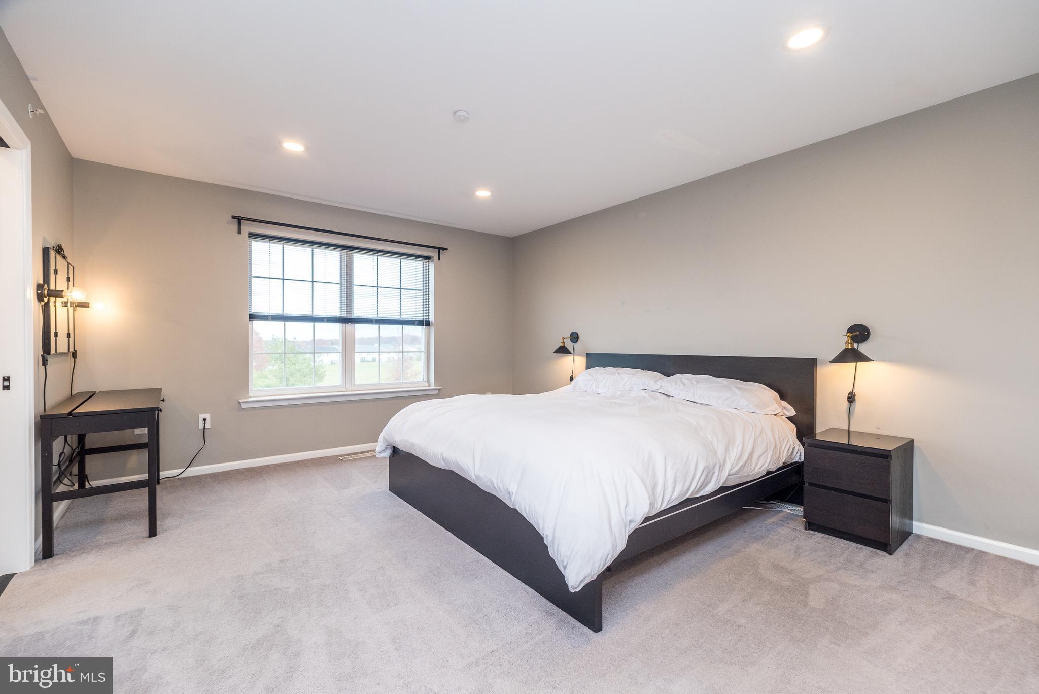 SUMMER LEA - Residential