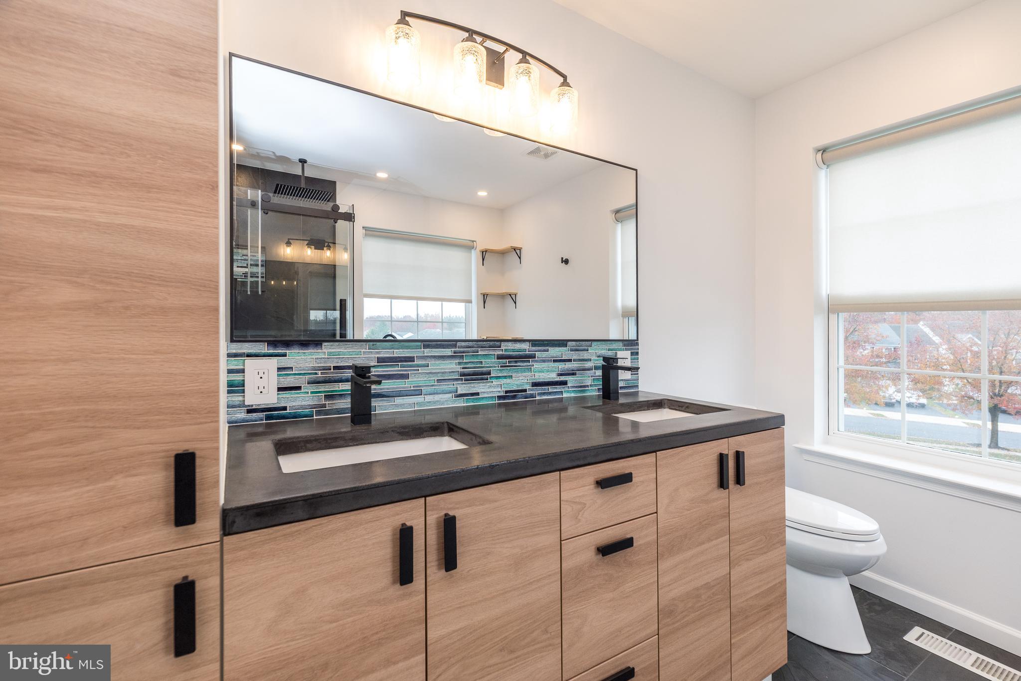 SUMMER LEA - Residential