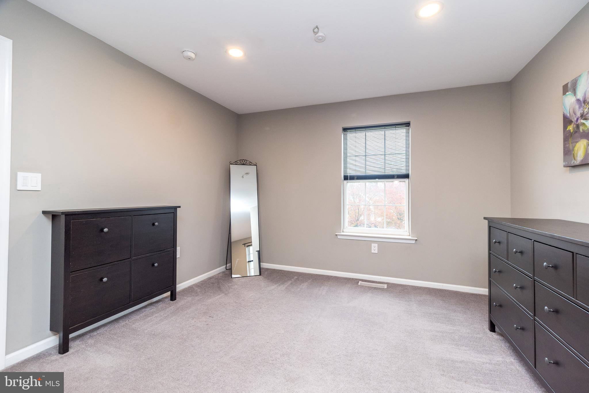 SUMMER LEA - Residential