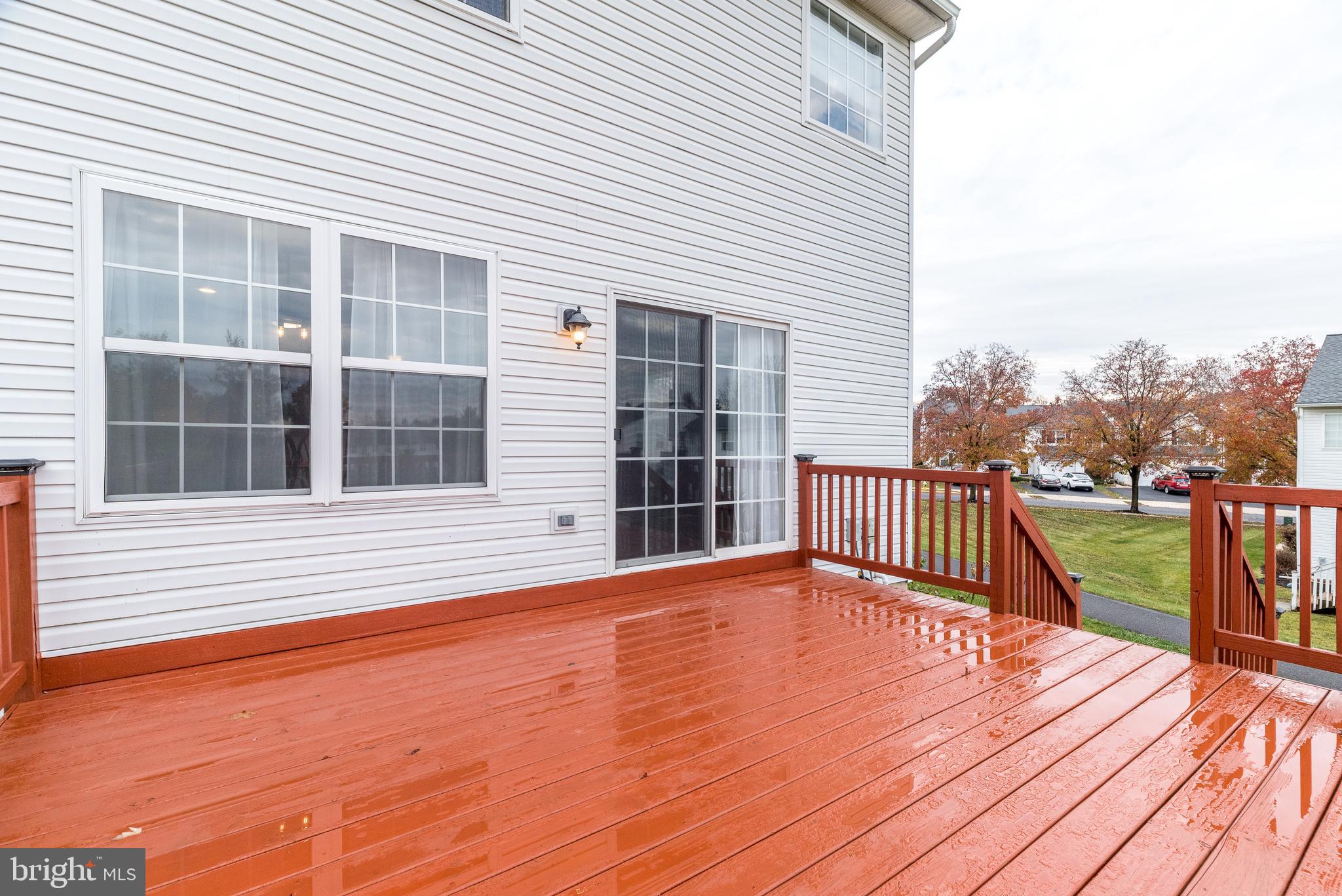 SUMMER LEA - Residential