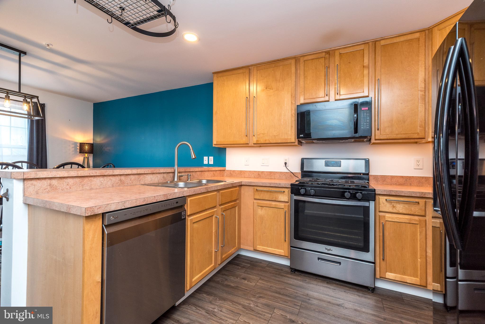 SUMMER LEA - Residential