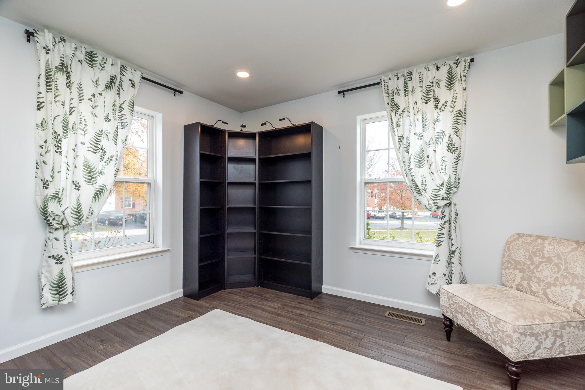 SUMMER LEA - Residential