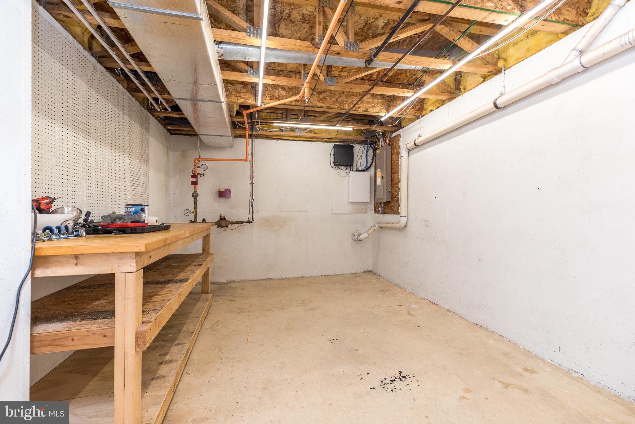 SUMMER LEA - Residential