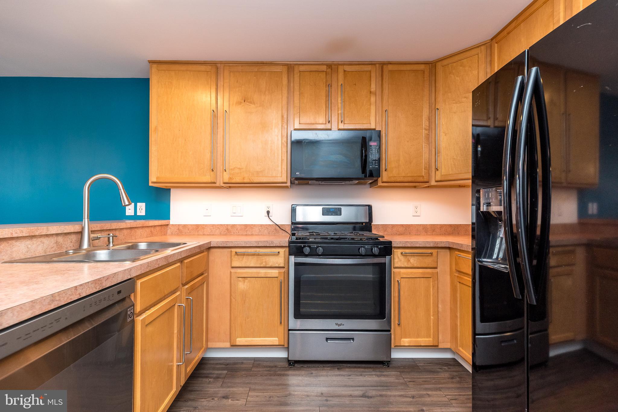 SUMMER LEA - Residential