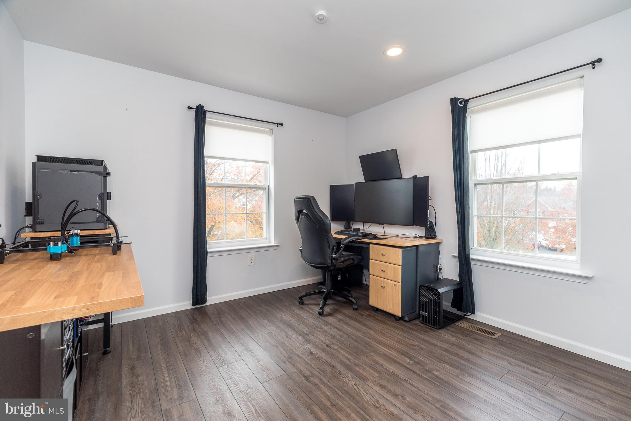 SUMMER LEA - Residential