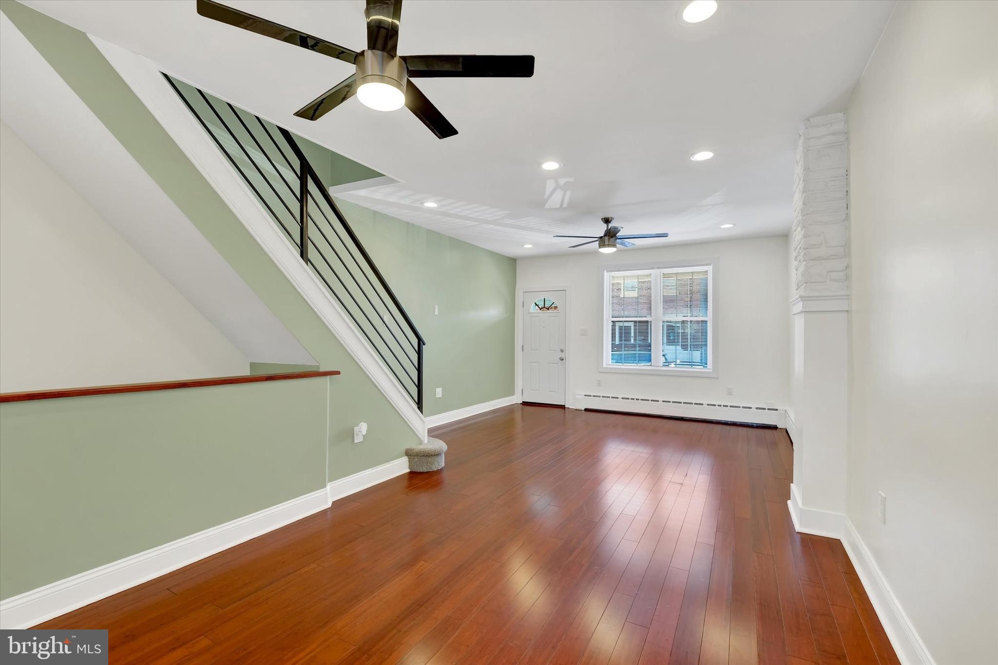 3336 E THOMPSON STREET