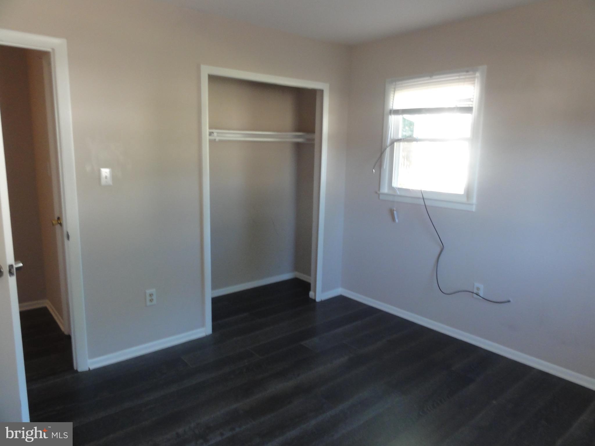 DALE CITY - Residential Lease