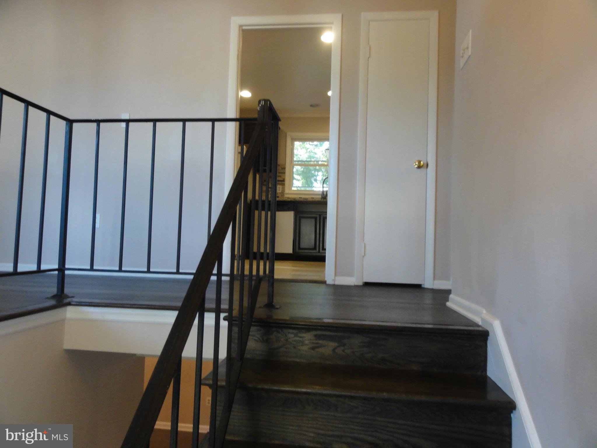 DALE CITY - Residential Lease