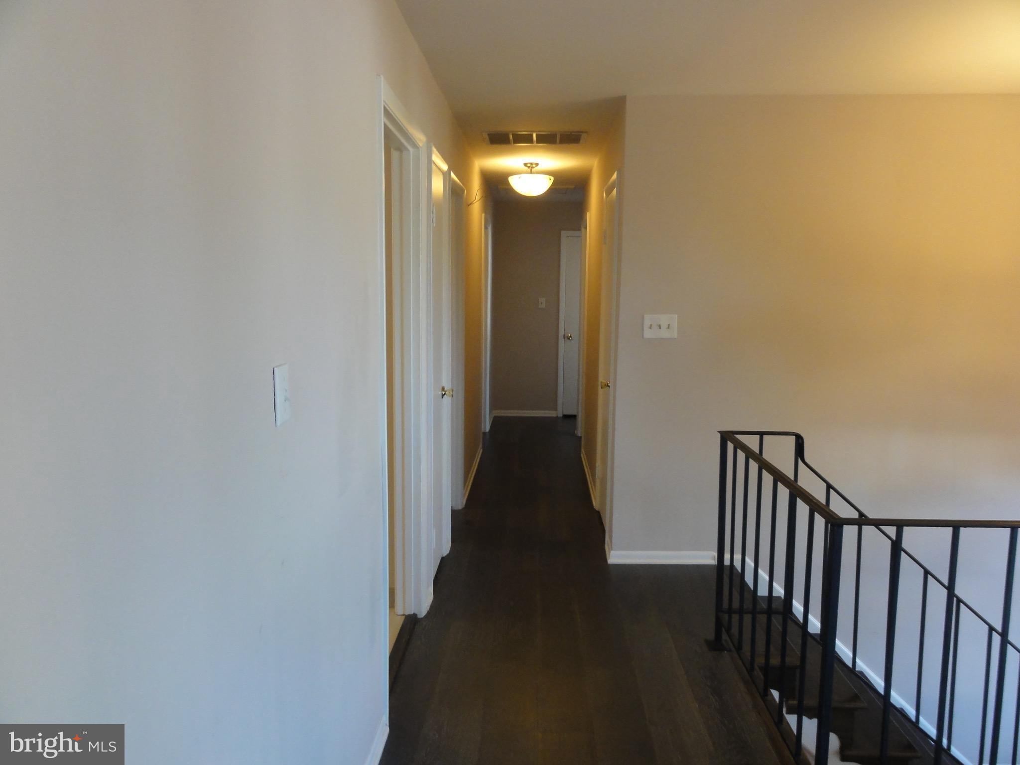 DALE CITY - Residential Lease