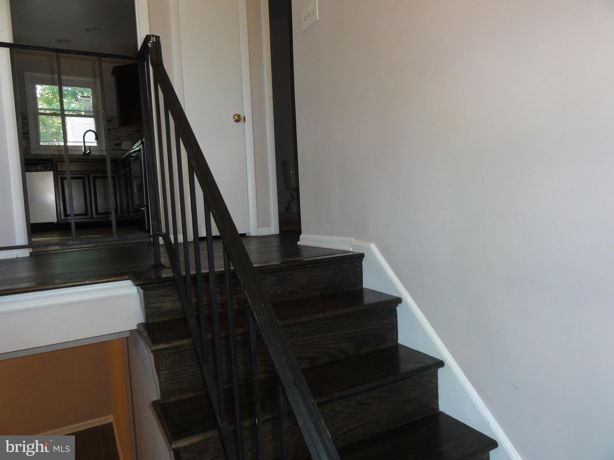 DALE CITY - Residential Lease