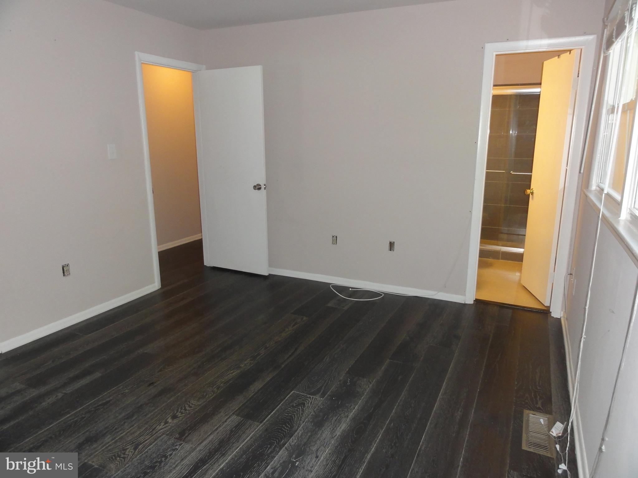 DALE CITY - Residential Lease