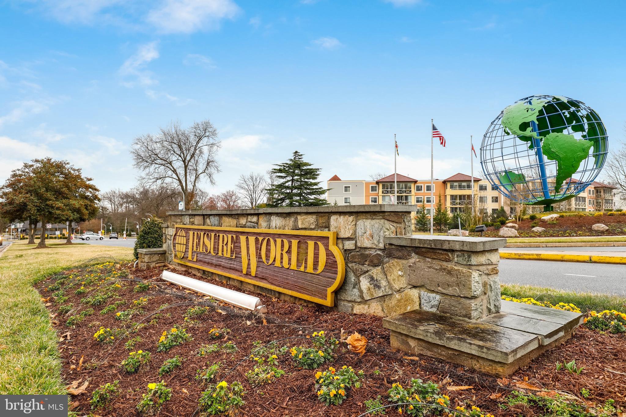 ROSSMOOR MUTUAL #9 - Residential