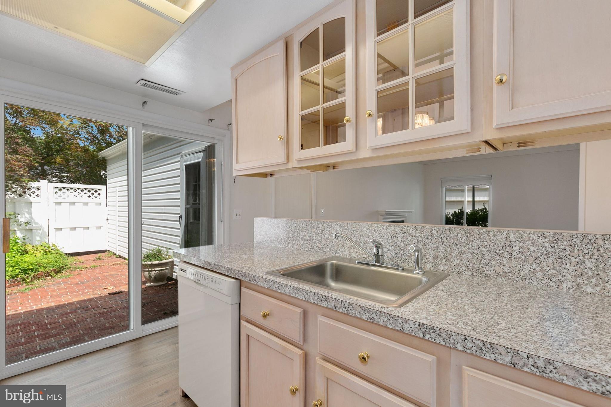 ROSSMOOR MUTUAL #9 - Residential