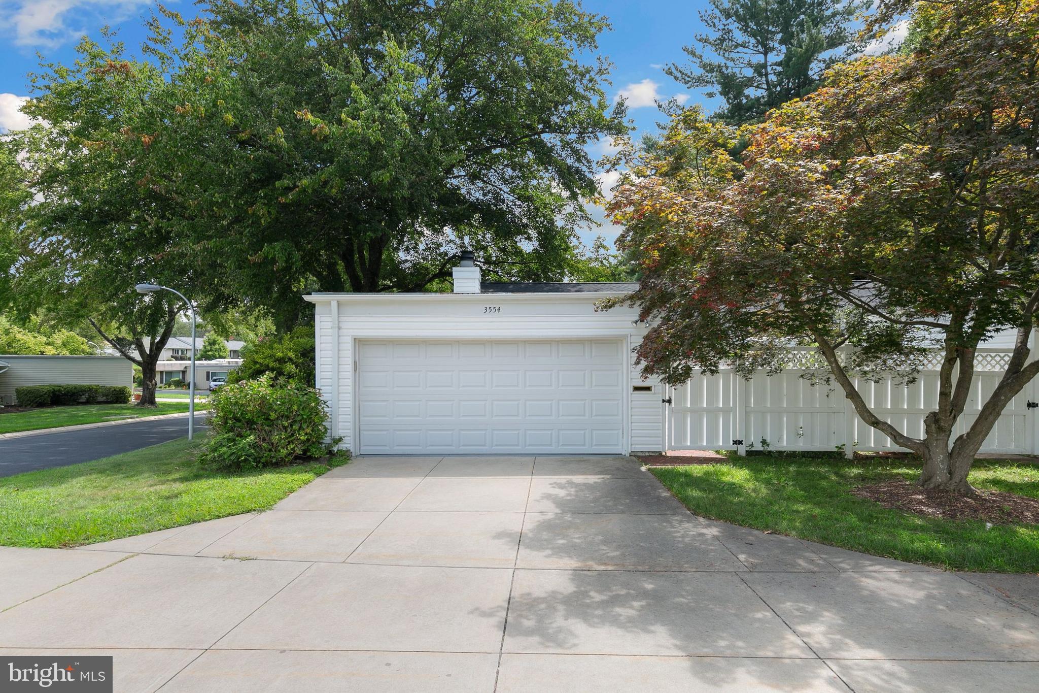 ROSSMOOR MUTUAL #9 - Residential