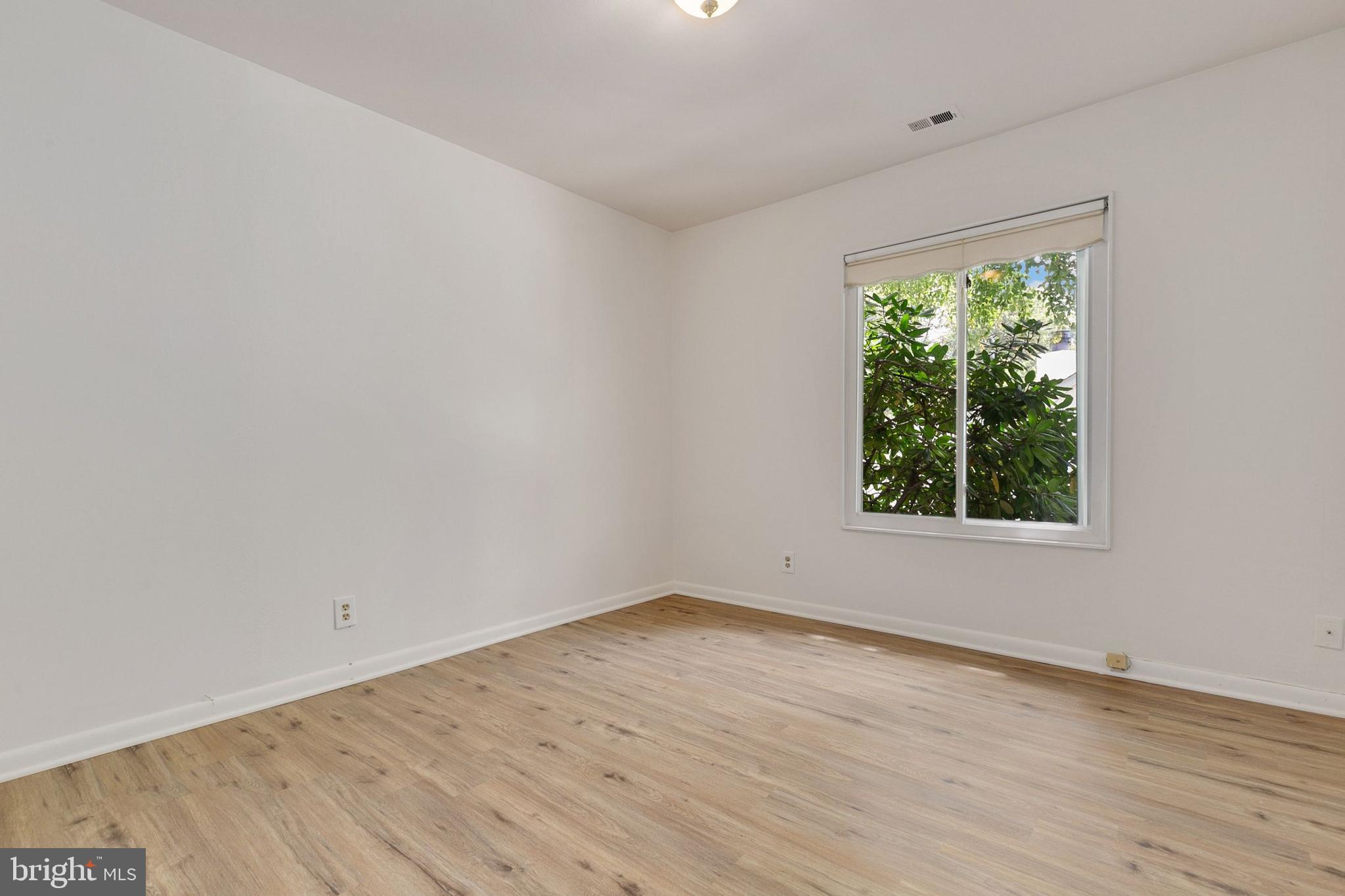 ROSSMOOR MUTUAL #9 - Residential