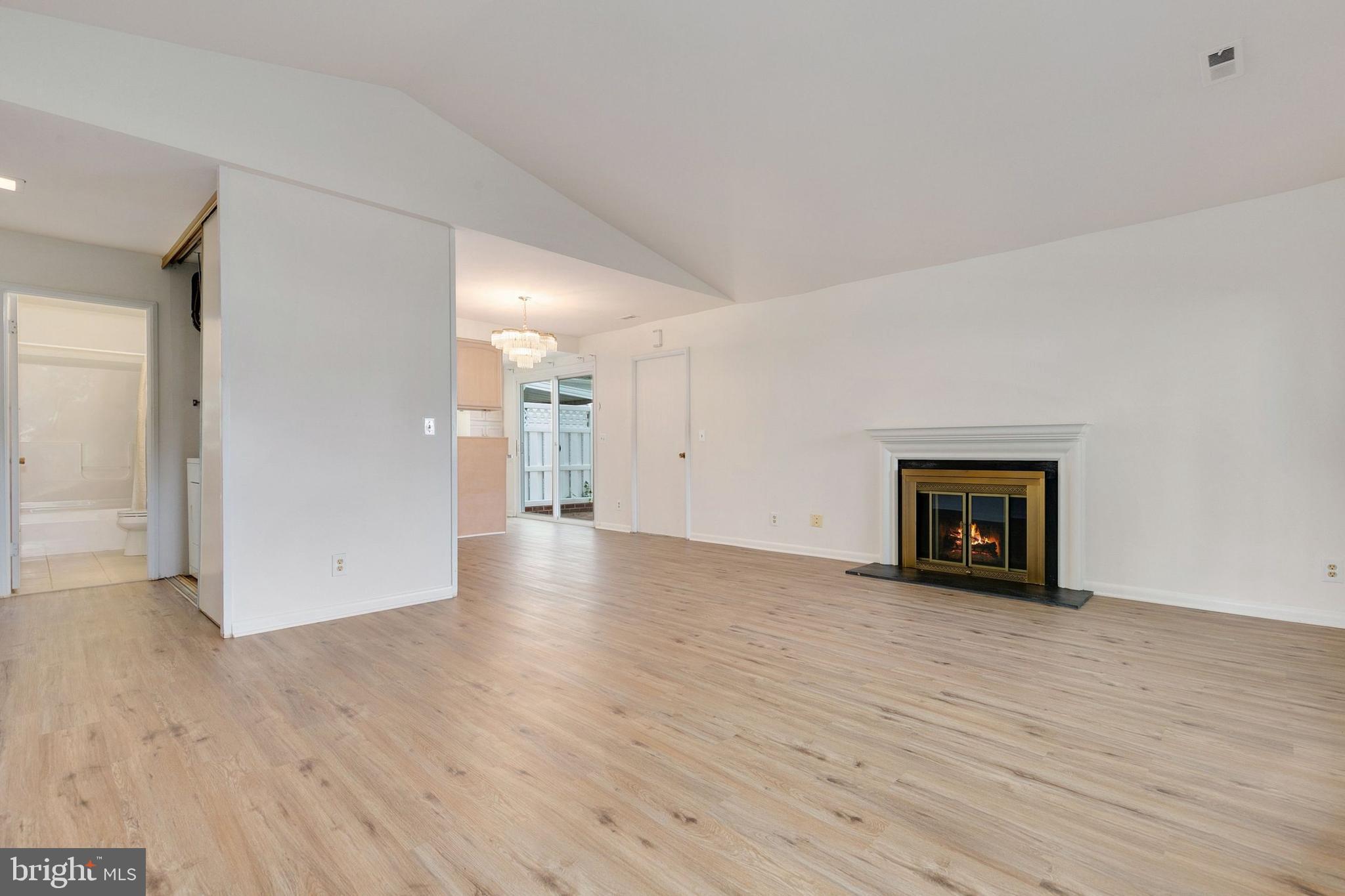 ROSSMOOR MUTUAL #9 - Residential