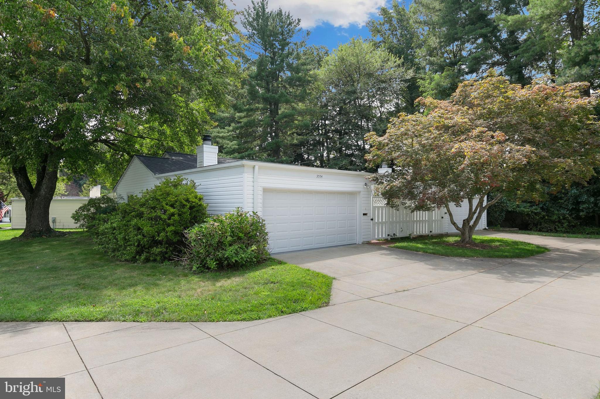 ROSSMOOR MUTUAL #9 - Residential