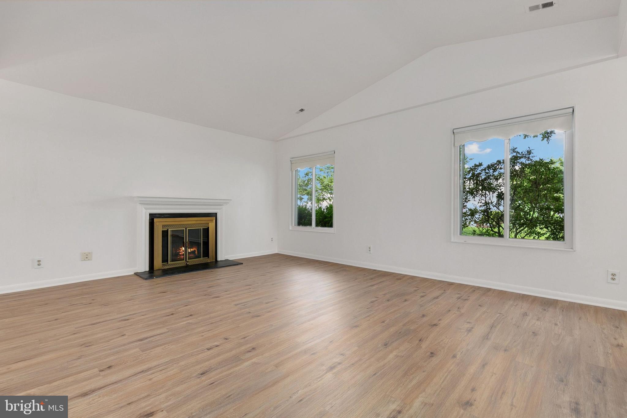 ROSSMOOR MUTUAL #9 - Residential