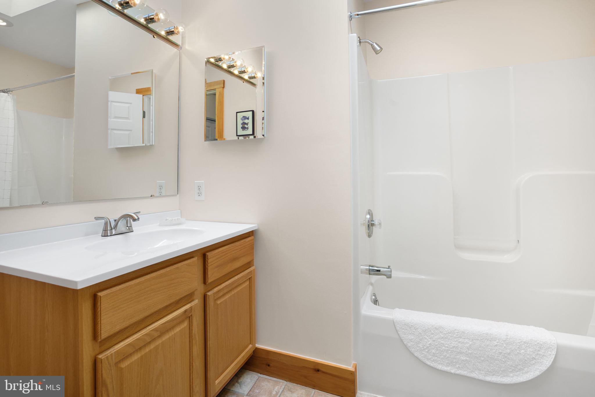 CHINCOTEAGUE - Residential