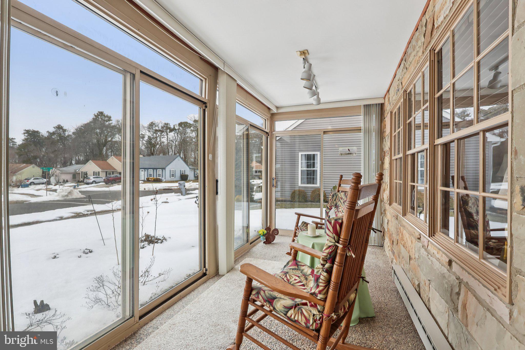 LEISURETOWNE - Residential