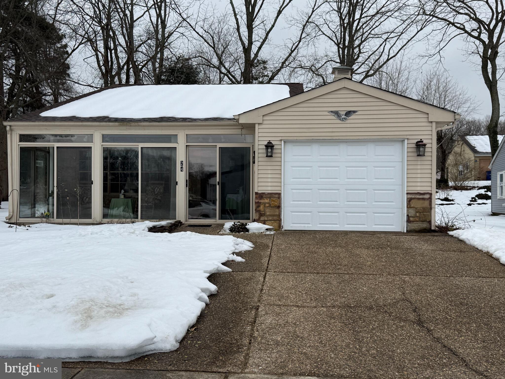 LEISURETOWNE - Residential