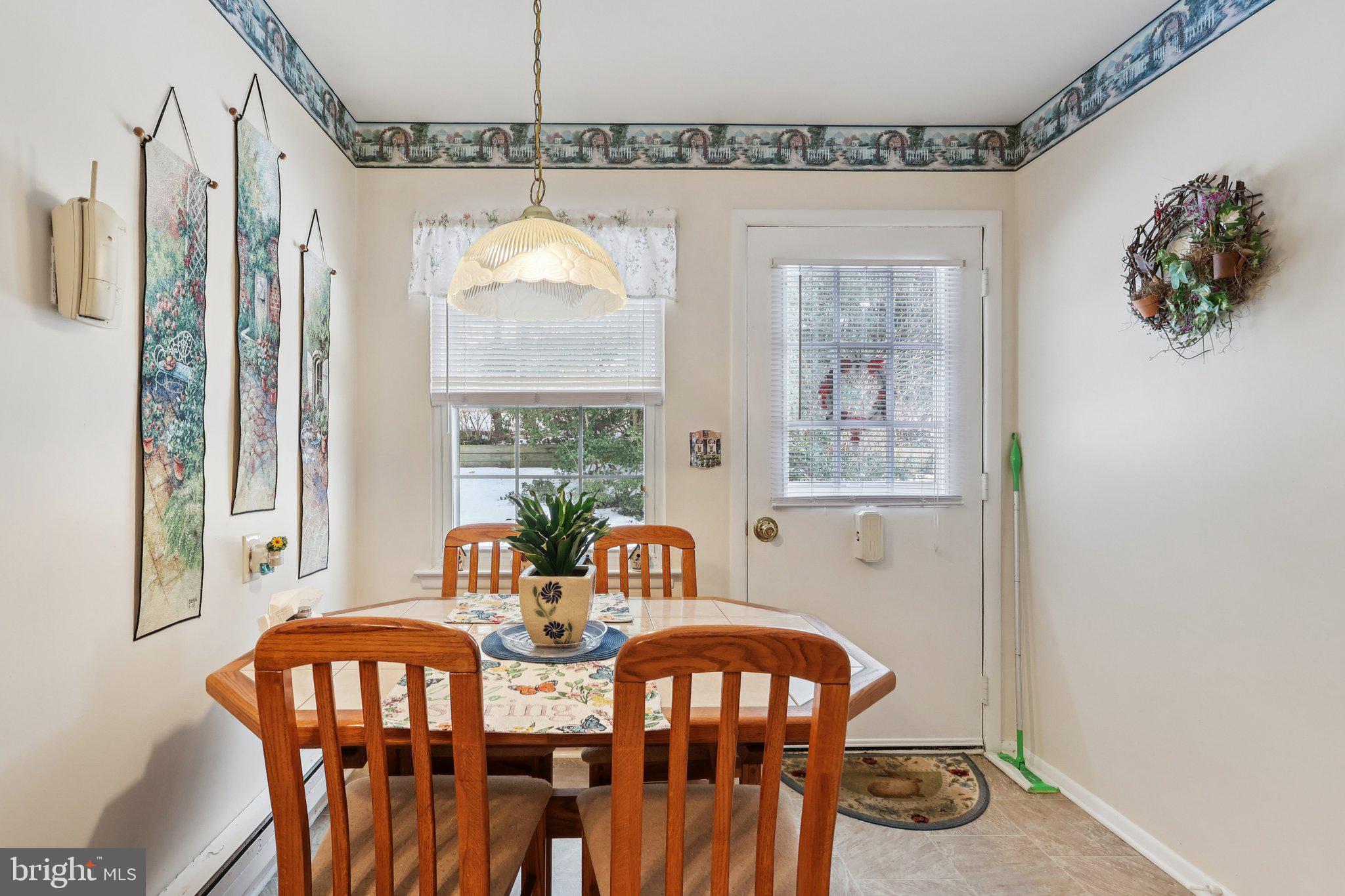 LEISURETOWNE - Residential