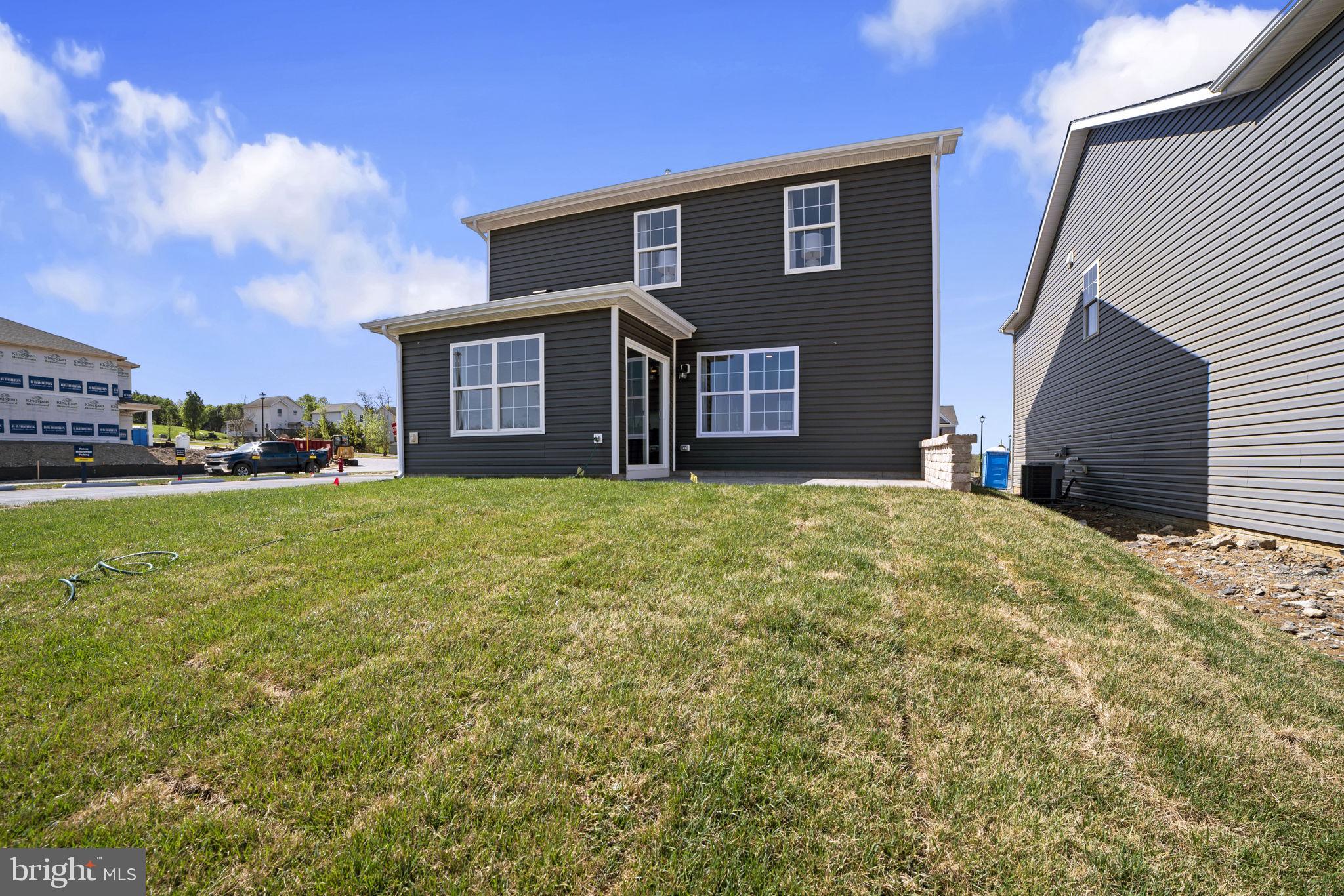 PINEGROVE - Residential