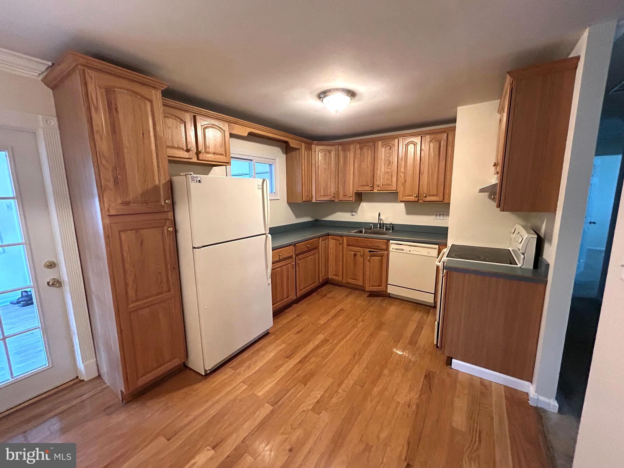 STERLING  PARK - Residential