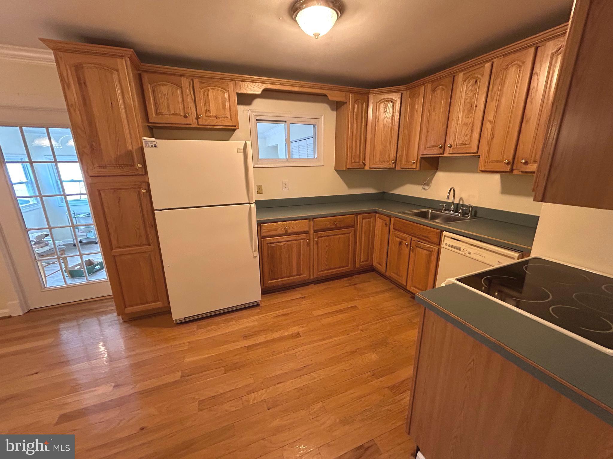 STERLING  PARK - Residential