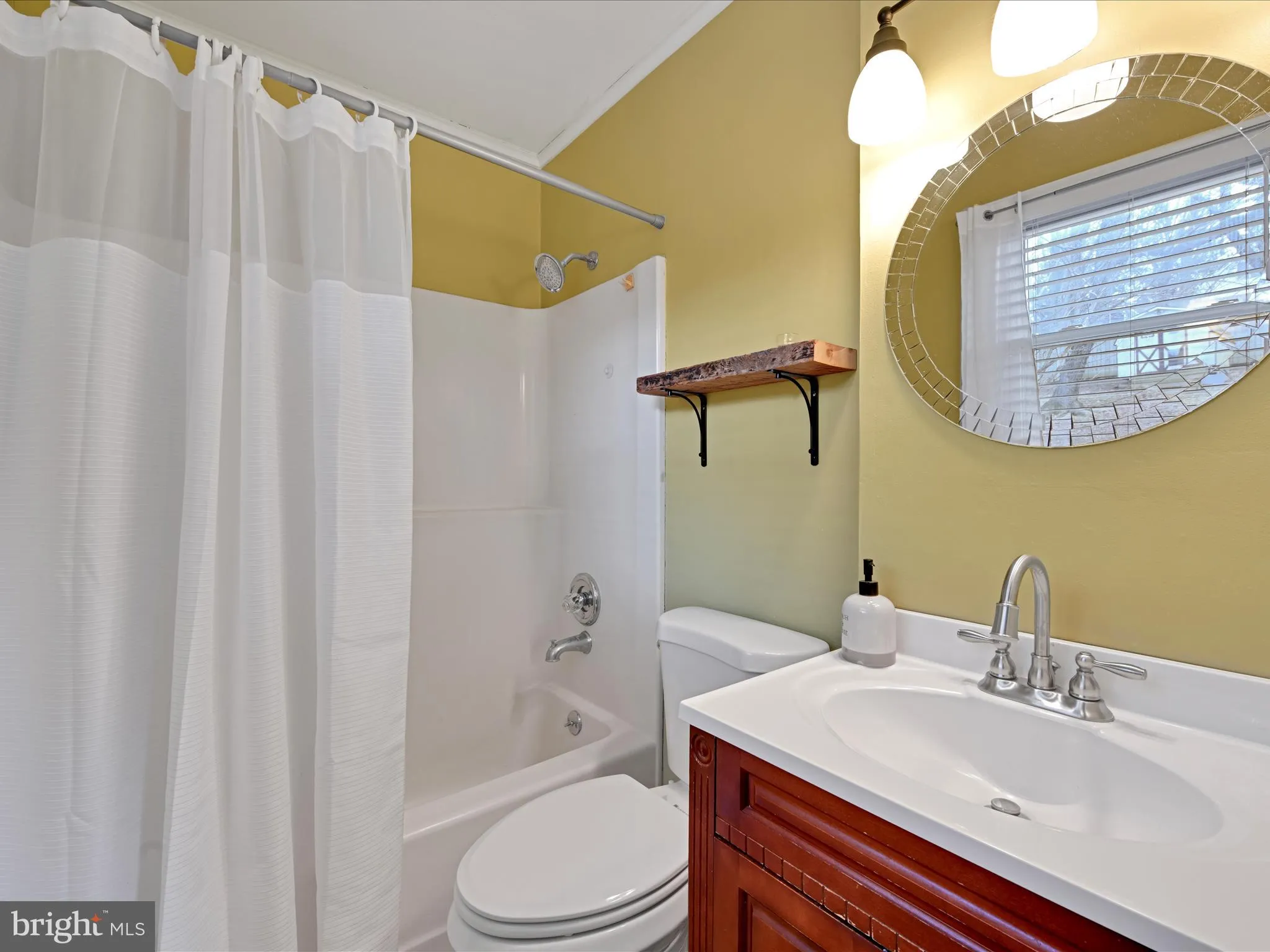 Harrisburg, Pennsylvania 17112, United States, 4 Bedrooms Bedrooms, ,3 BathroomsBathrooms,Residential,Pending,81233