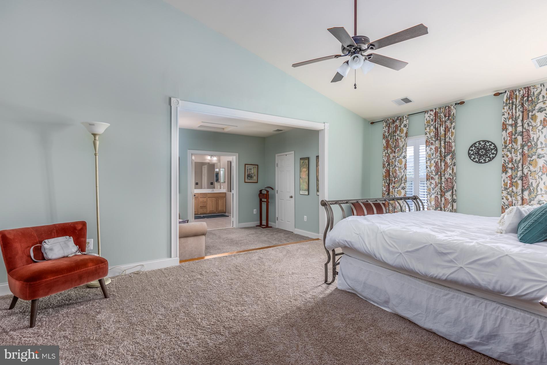 RIVER FALLS - Residential