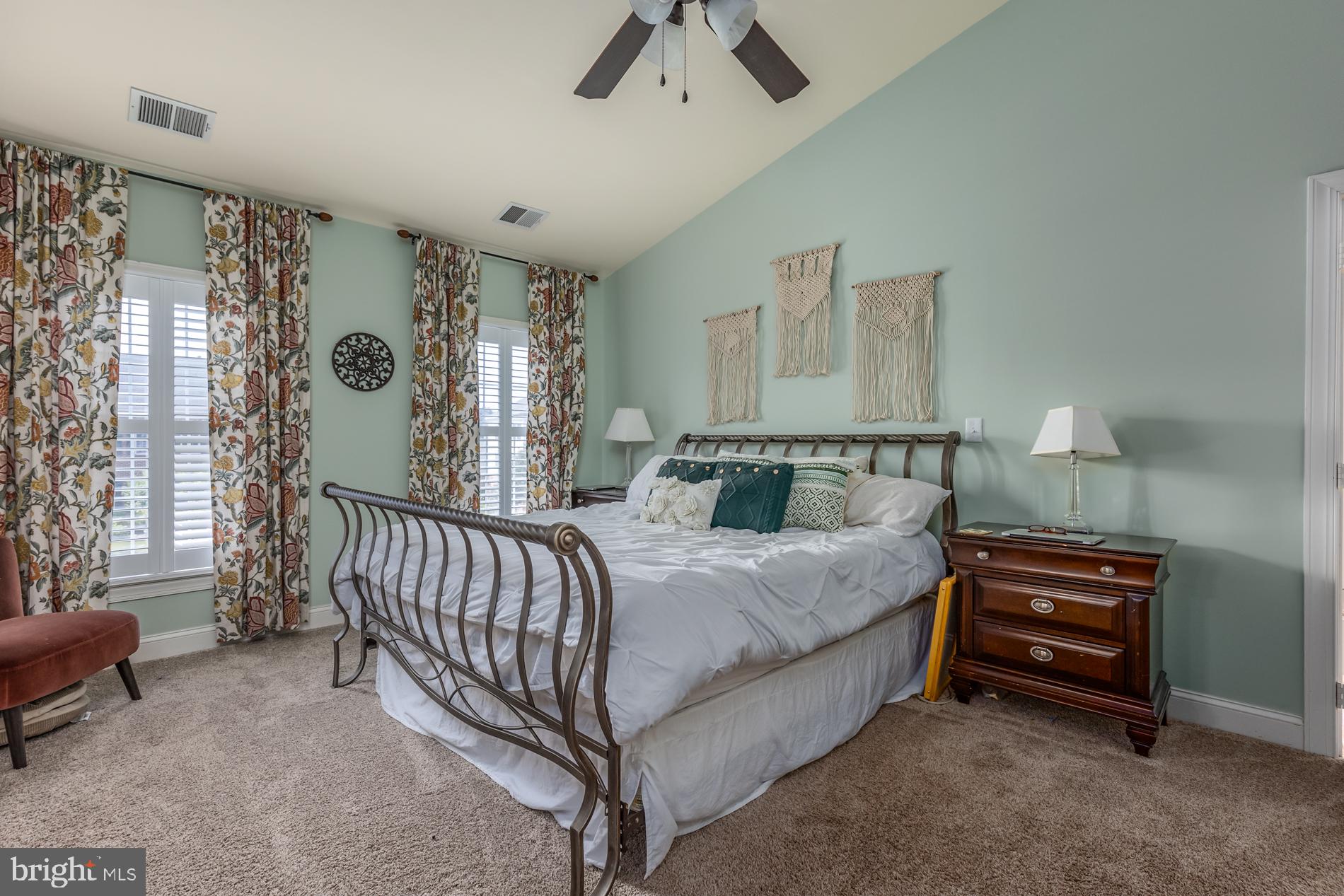 RIVER FALLS - Residential